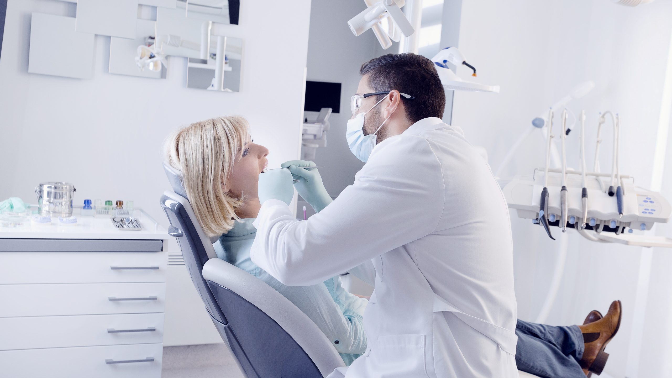 Dentist in Bremen, IN